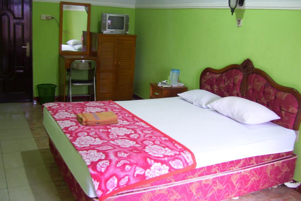 Hotel Bahagia ปังกาลันบุน ภายนอก รูปภาพ